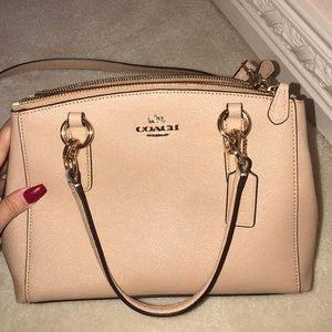 tan Coach purse